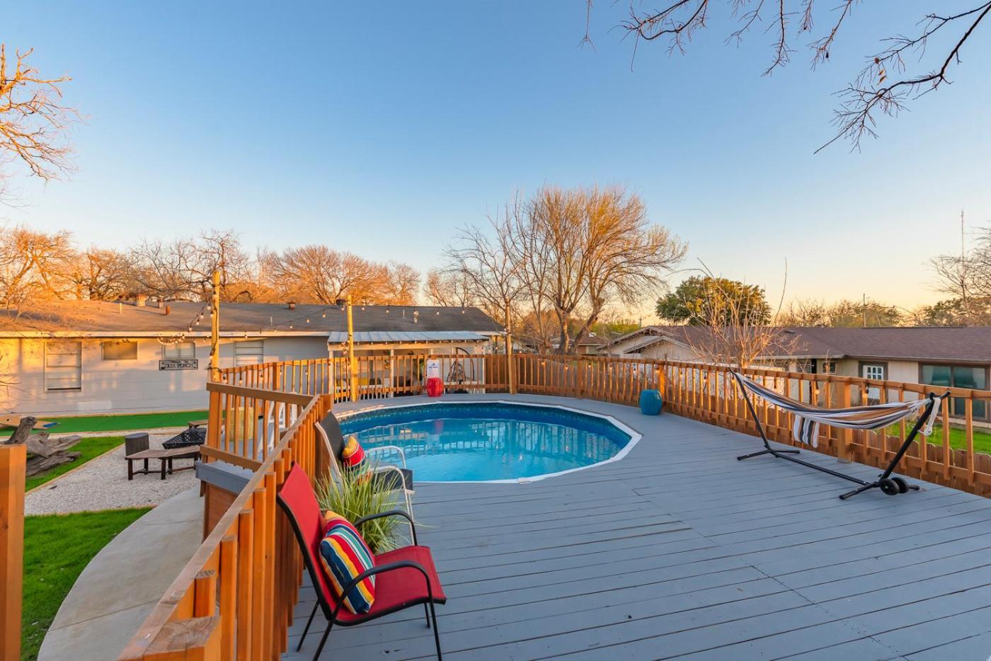 Game Room, Pool & Fire Pit At The Medical Center سان أنطونيو المظهر الخارجي الصورة