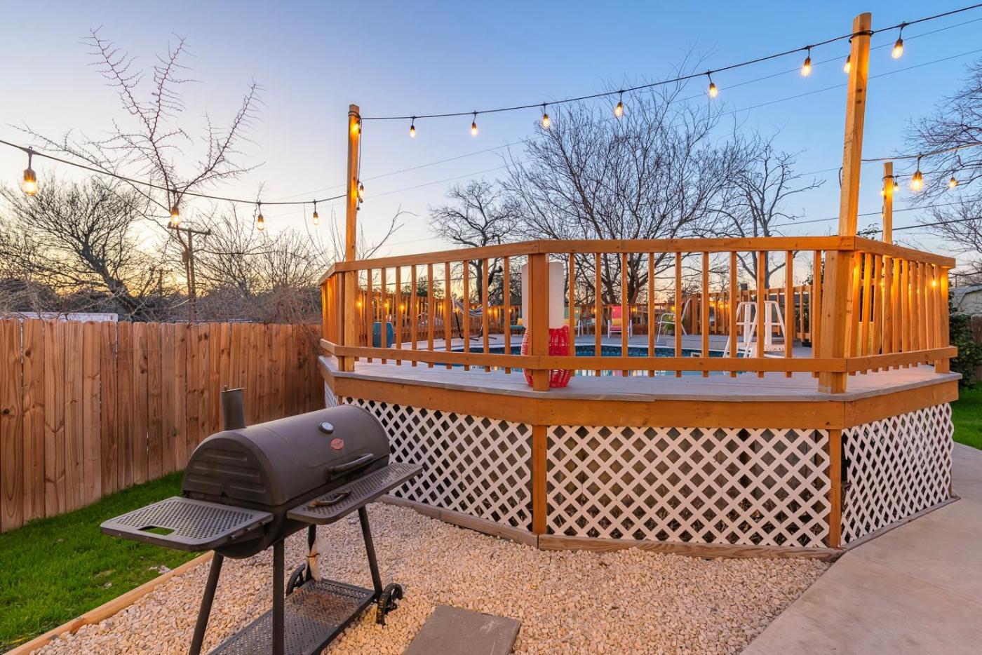 Game Room, Pool & Fire Pit At The Medical Center سان أنطونيو المظهر الخارجي الصورة