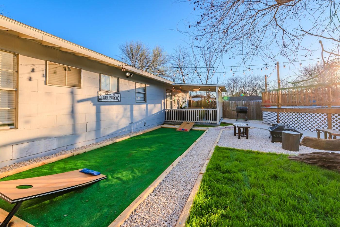 Game Room, Pool & Fire Pit At The Medical Center سان أنطونيو المظهر الخارجي الصورة