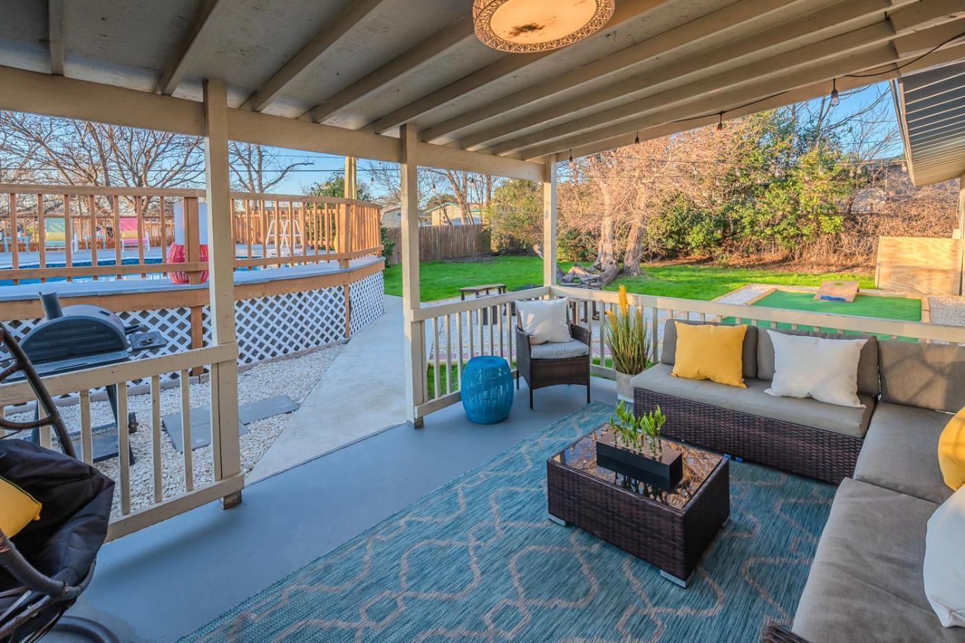 Game Room, Pool & Fire Pit At The Medical Center سان أنطونيو المظهر الخارجي الصورة